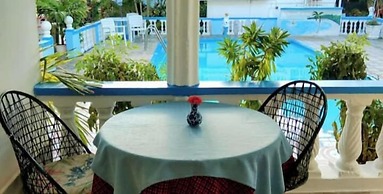 PinkHibiscus Guest House
