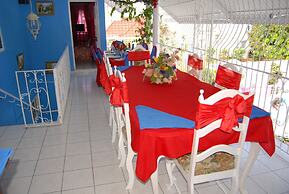 PinkHibiscus Guest House