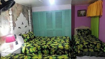 PinkHibiscus Guest House