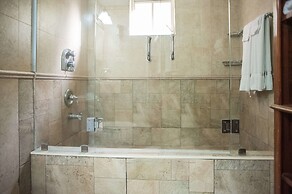 Seawind On the Bay - Apartments