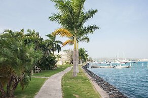 Seawind On the Bay - Apartments