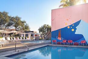 Dr. Wilkinson's Backyard Resort and Mineral Springs, a Member of Desig