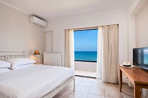 The Mini Beach Hotel