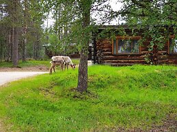 Kuukkeli Log Houses Aurora Resort