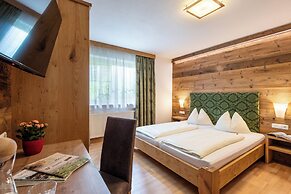 Hotel Apart Garni Heisenhof