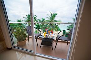 Hathaa Beach Maldives