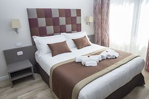 Leonardo Da Vinci Guest House