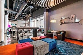 Aloft Newport On The Levee