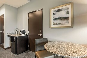 Holiday Inn Hotel & Suites Silicon Valley - Milpitas by IHG