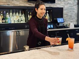 Holiday Inn Hotel & Suites Silicon Valley - Milpitas by IHG
