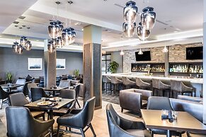 Holiday Inn Hotel & Suites Silicon Valley - Milpitas by IHG