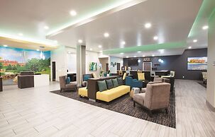 La Quinta Inn & Suites by Wyndham Tulsa Broken Arrow