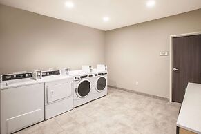 La Quinta Inn & Suites by Wyndham Tulsa Broken Arrow