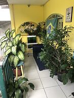 Onça da Praia Hostel