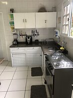 Onça da Praia Hostel