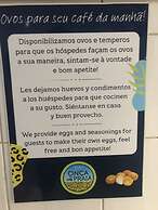 Onça da Praia Hostel