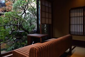 Muromachi Yutone Kyokoyado