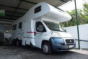 Go Outdoors Motor Home - Caravan Park