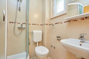 Apartments Zelic Tucepi