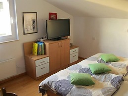 Apartments Zelic Tucepi