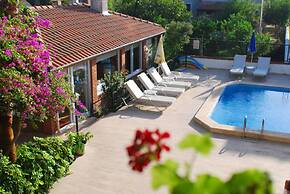 Crescent Hasirci Hotel