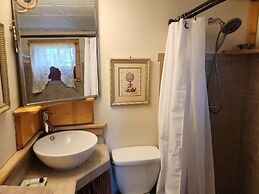 Lily Garden Bed and Breakfast