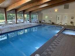 AppleCreek Resort - Hotel & Suites