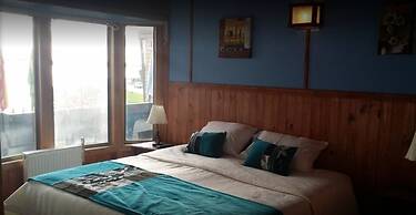 Amable Hotel Don Lucas