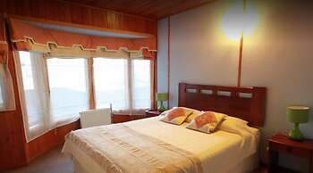 Amable Hotel Don Lucas