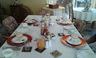 Steytlerville Villa Guest House