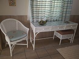 Steytlerville Villa Guest House