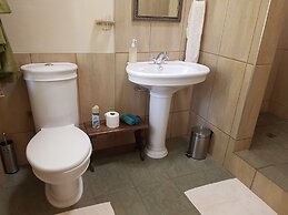 Steytlerville Villa Guest House