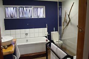 Tidewaters Accommodation