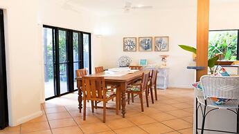 Absolute BeachFront Bliss @ Newell Beach