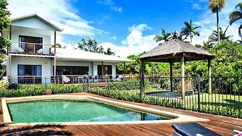 Absolute BeachFront Bliss @ Newell Beach