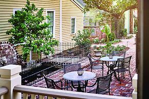 The Collector Inn - Adults Only