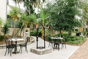 The Collector Inn - Adults Only