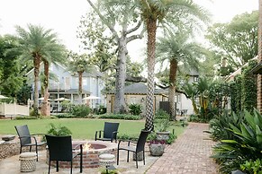 The Collector Inn - Adults Only