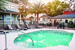 The Collector Inn - Adults Only