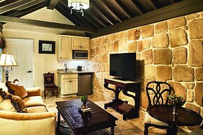 The Collector Inn - Adults Only