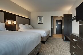 Holiday Inn Express & Suites Mount Vernon by IHG