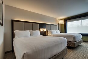 Holiday Inn Express & Suites Mount Vernon by IHG