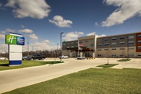 Holiday Inn Express & Suites Mount Vernon by IHG