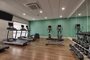 Holiday Inn Express & Suites Mount Vernon by IHG