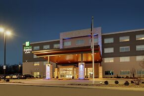 Holiday Inn Express & Suites Mount Vernon by IHG