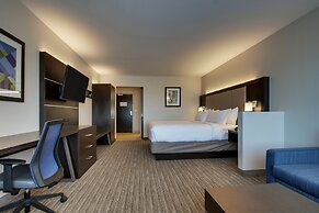 Holiday Inn Express & Suites Mount Vernon by IHG