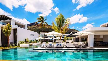 Latitude by Horizon Holidays