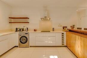 West Island by Horizon Holidays
