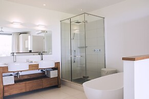 West Island by Horizon Holidays