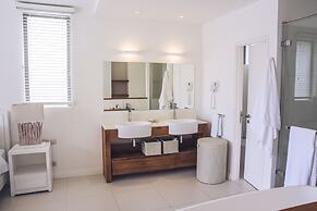 West Island by Horizon Holidays